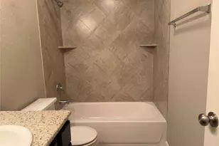 2511 Amy Lee Dr, Conroe, TX 77304 - Photo 11