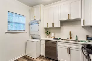 2410 Truxillo St, Houston, TX 77004 - Photo 25