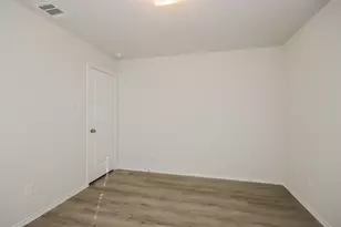 2704 Atlas Dr, Conroe, TX 77301 - Photo 11