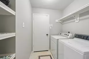 126 Selkirk Dr, Sugar Land, TX 77479 - Photo 31