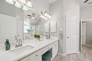 126 Selkirk Dr, Sugar Land, TX 77479 - Photo 19