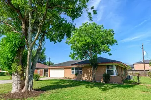9109 Lugary Dr, Houston, TX 77074 - Photo 3
