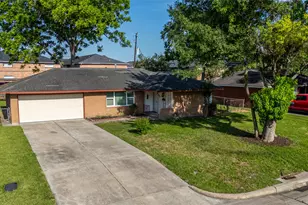 9109 Lugary Dr, Houston, TX 77074 - Photo 5