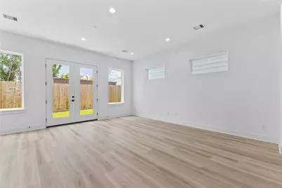 3426 Bolin Road Roads, Houston, TX 77092 - Photo 5