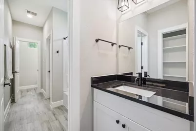 6730 Knox Street #A, Houston, TX 77091 - Photo 5