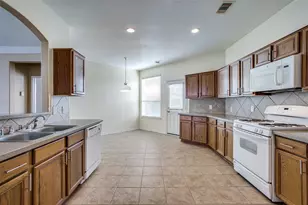 9907 Valance Way, Conroe, TX 77385 - Photo 11