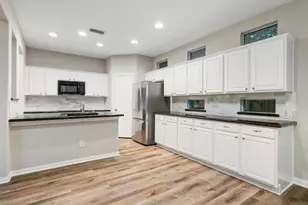 151 E Greenhill Terrace Pl, The Woodlands, TX 77382 - Photo 13