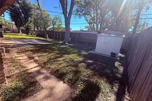 4427 Trafalgar Dr, Houston, TX 77045 - Photo 19