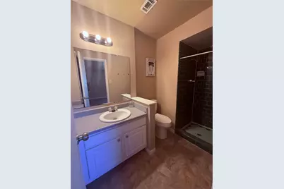 4427 Trafalgar Drive, Houston, TX 77045 - Photo 13