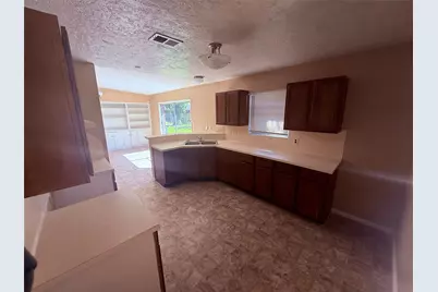 4427 Trafalgar Drive, Houston, TX 77045 - Photo 7