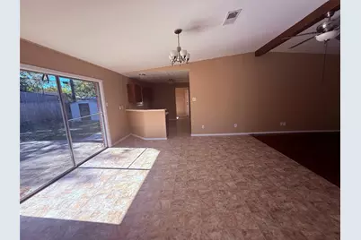 4427 Trafalgar Drive, Houston, TX 77045 - Photo 5