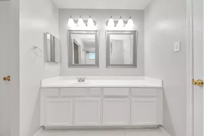 14614 Sweetwater View Drive, Houston, TX 77047 - Photo 31