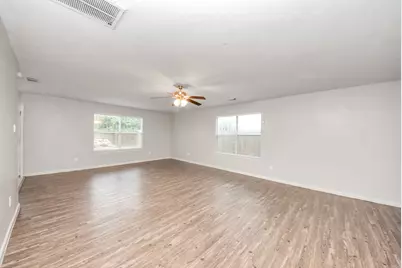 14614 Sweetwater View Drive, Houston, TX 77047 - Photo 11