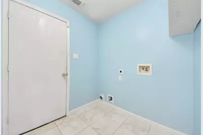 14614 Sweetwater View Drive, Houston, TX 77047 - Photo 39