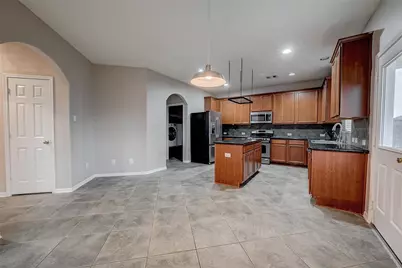 74 San Simeon Drive, Manvel, TX 77578 - Photo 9