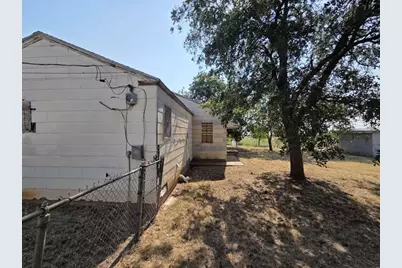 110 W Southland Avenue, Electra, TX 76360 - Photo 11
