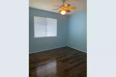 5042 Canyon Blanco Drive, Houston, TX 77045 - Photo 13