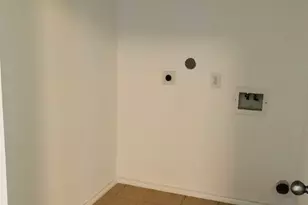 5042 Canyon Blanco Dr, Houston, TX 77045 - Photo 11