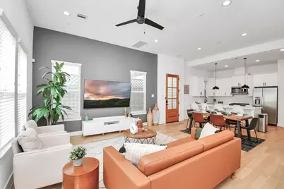 10965 Fire Creek Drive, Houston, TX 77043 - Photo 5