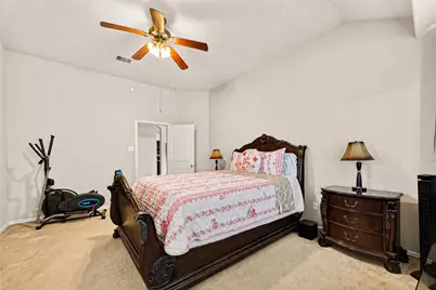 15515 Granite Mountain Trail, Houston, TX 77049 - Photo 19