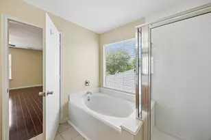 527 Cypresswood Knoll, Spring, TX 77373 - Photo 9