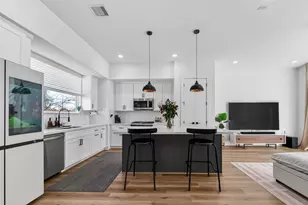 4804 Elysian St, Houston, TX 77009 - Photo 13