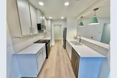 5935 Meadow Way, Beaumont, TX 77707 - Photo 5