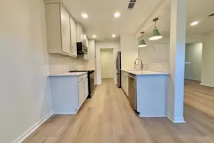 5935 Meadow Way, Beaumont, TX 77707 - Photo 9