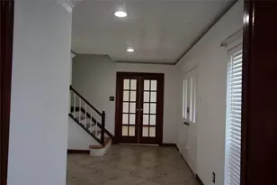 458 Woodrail Dr, Webster, TX 77598 - Photo 5