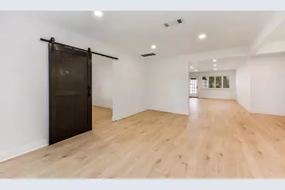 5946 Valkeith Drive, Houston, TX 77096 - Photo 17