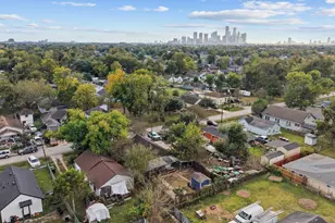 4029 Lucille St, Houston, TX 77026 - Photo 29