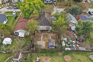 4029 Lucille St, Houston, TX 77026 - Photo 27