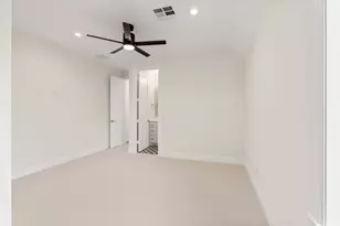 12911 Tosca Ln, Houston, TX 77024 - Photo 39