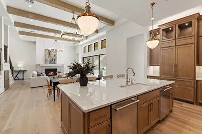 12911 Tosca Lane, Houston, TX 77024 - Photo 15