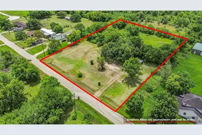 2478 Brias Road, Angleton, TX 77515 - Photo 3