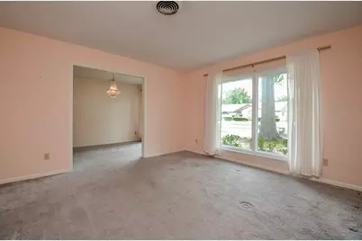 4611 Chantilly Circle, Houston, TX 77018 - Photo 9