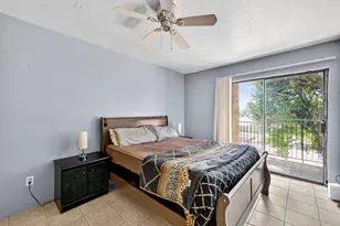 10075 Westpark Dr, Houston, TX 77042 - Photo 13