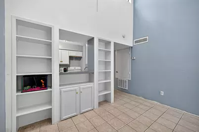 10075 Westpark Drive #73, Houston, TX 77042 - Photo 11