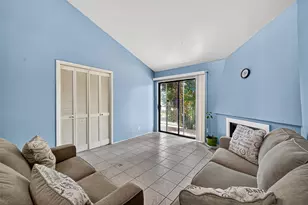 10075 Westpark Dr, Houston, TX 77042 - Photo 7