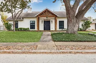 2127 Blue Willow Dr, Houston, TX 77042 - Photo 3