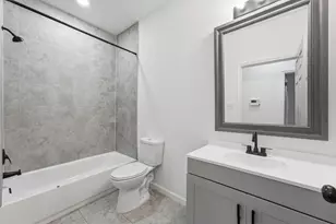 319 N Carolina St, Houston, TX 77029 - Photo 13