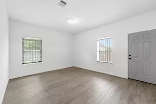 319 N Carolina St, Houston, TX 77029 - Photo 15