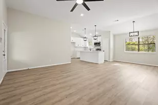 4309 S Elm Ave, Santa Fe, TX 77517 - Photo 7