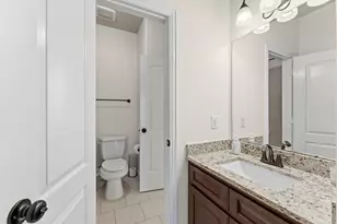 95 Lindenberry Cir, The Woodlands, TX 77389 - Photo 31