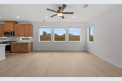 7611 Swooping Swallow Lane, Katy, TX 77493 - Photo 7