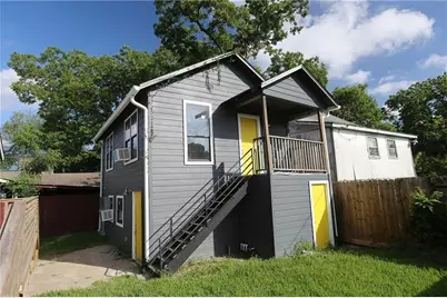 5917 1/2 Sherman Street #2, Houston, TX 77011 - Photo 3
