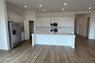 5518 Red Snapper Dr, Baytown, TX 77521 - Photo 5