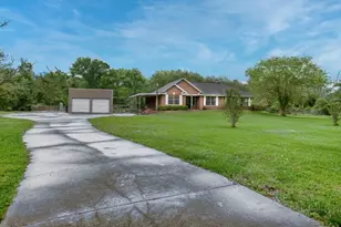 308 County Rd 893B, Angleton, TX 77515 - Photo 5