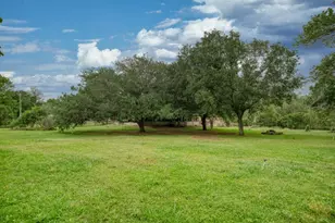 308 County Rd 893B, Angleton, TX 77515 - Photo 39