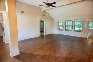 308 County Rd 893B, Angleton, TX 77515 - Photo 13